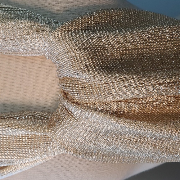 KIMBERLY, GOLD‎ SCARF WITH SILVER THREADS lovely scarf will dress up any outfit - Picture 2 of 7